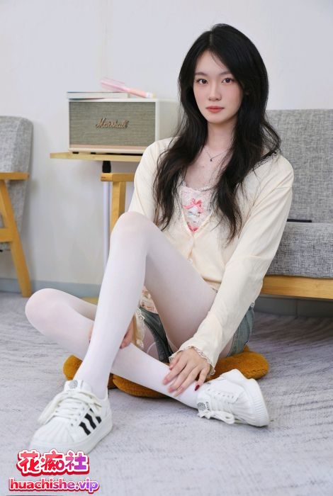 绮梦摄影 人气足模小艺 原版高清写真精彩截图06
