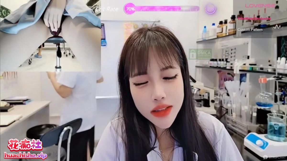 Stripchat【___Lab___】实验室女大学生跳蛋自慰精彩截图01