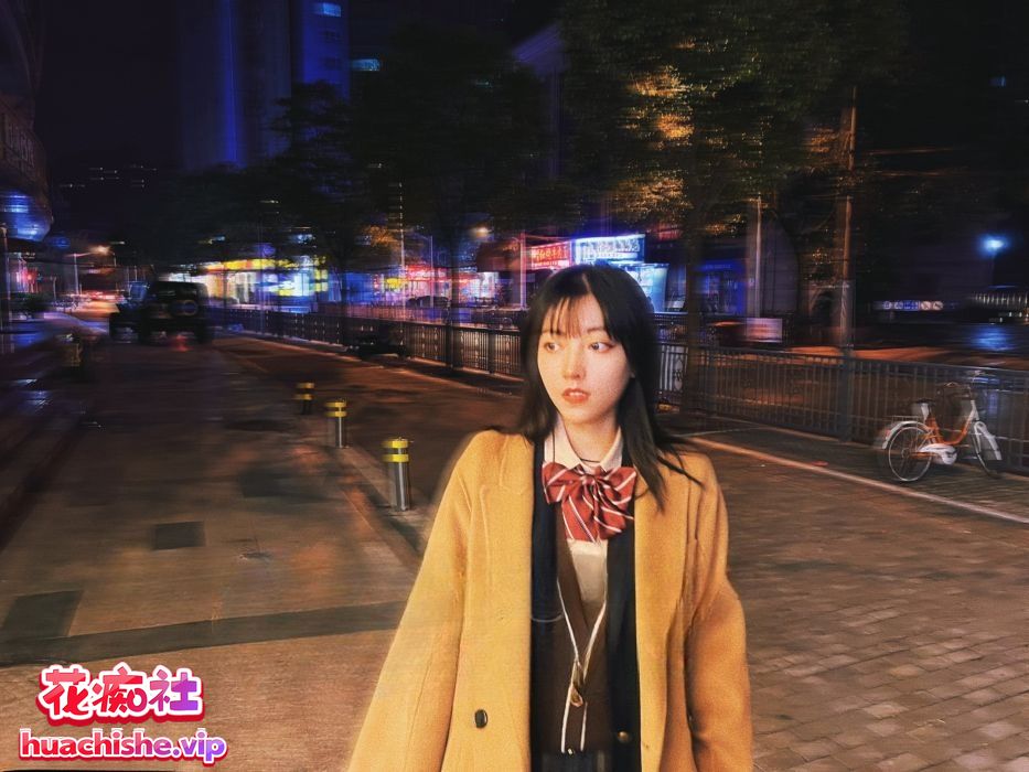 极品巨乳女神WisdomZ酒月调教自拍精彩截图16