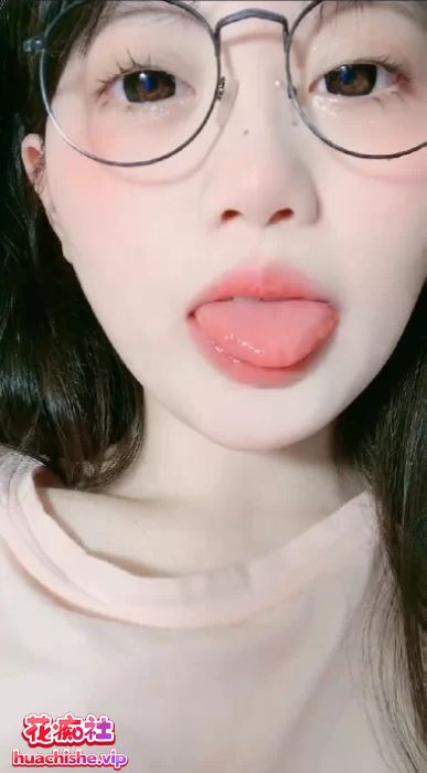 各种反差清纯颜值陪玩女神定制一对一裸聊精彩截图15