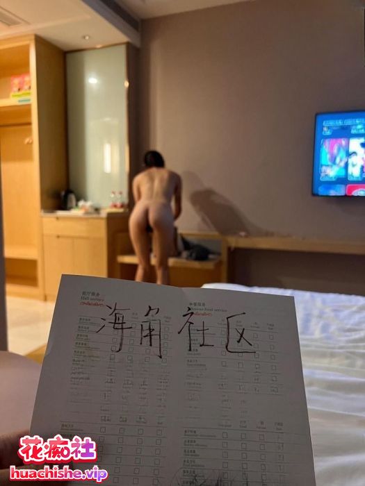 海角乱伦 堂姐的小跟班 把表姐调教成母狗精彩截图06