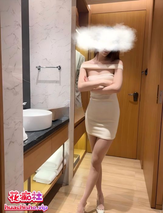 深情小K 母狗小秘训练制服黑丝爆肏付费精彩截图09