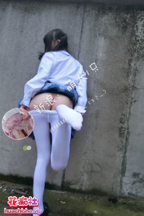 福利姬萌犬一只 戴乳钉阴环露出调教精彩截图12