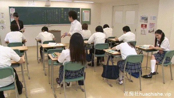 自收集时间停止系列 校园篇精彩截图01
