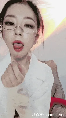 丝袜控女神 雪奈LUCK 各种情趣内衣黑丝美腿精彩截图07