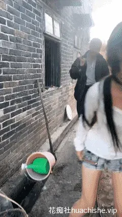 超纯少女 07秋/水嫩宝宝 全裸户外3P自慰合集精彩截图06