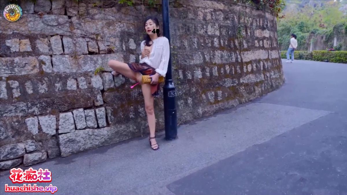 宜家门女主角Fullfive 各种场景户外露出自慰合集精彩截图05