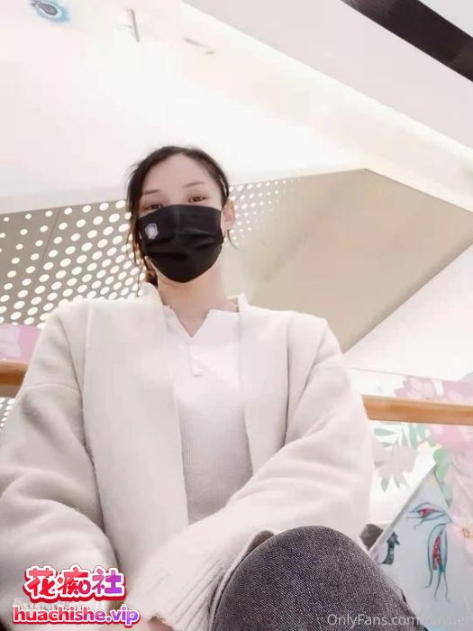 OnlyFans夫妻Yuer拳交扩肛大尺度收费订阅合集精彩截图05
