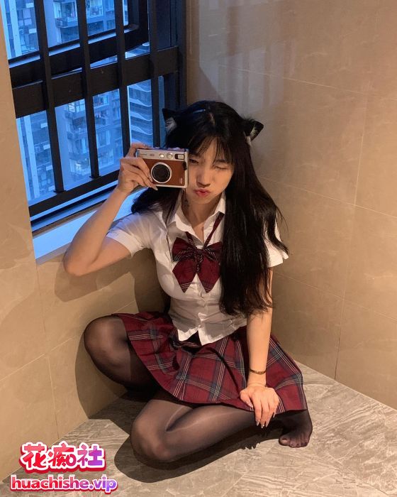抖音百万粉丝巨乳大奶网红sunny77/宝贝77 资源精彩截图05