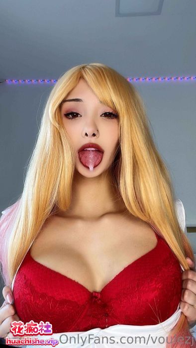 OnlyFans阿嘿颜反差婊voulezj 视频精彩截图05