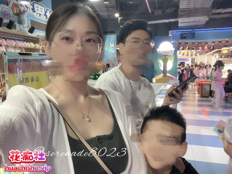 广州极品绿帽淫妻 晨夕未已 视频福利合集精彩截图15