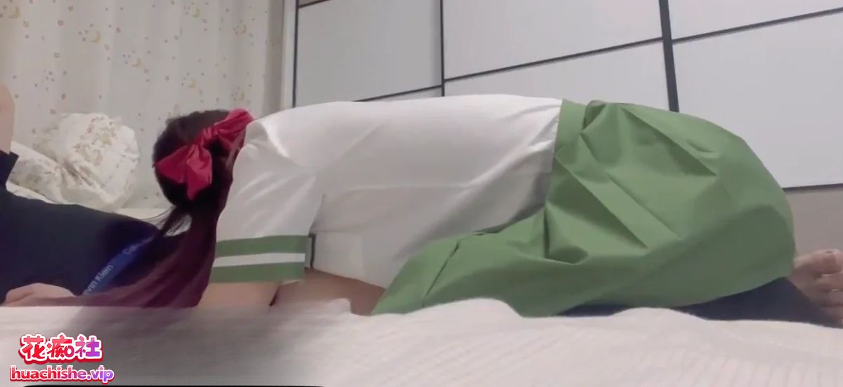 洛洛幻想屋 制各种勾引约啪长视频合集精彩截图05
