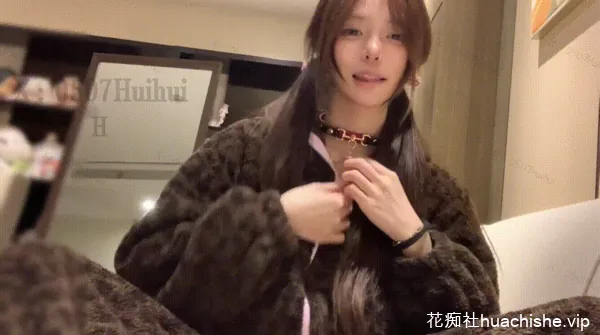 小小绘 超清纯精致脸蛋资源精彩截图01