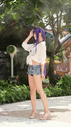【长隆水世界】cos二次元比基尼走光精彩截图11