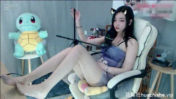 【木又】丝袜足控小号直播高跟诱惑精彩截图04