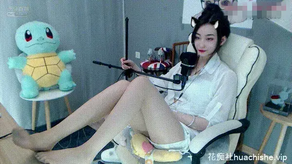 【木又】丝袜足控小号直播高跟诱惑精彩截图05