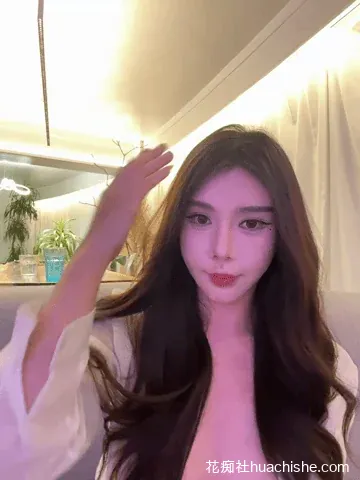 linjianvhai 长腿黑丝诱惑直播精彩截图04