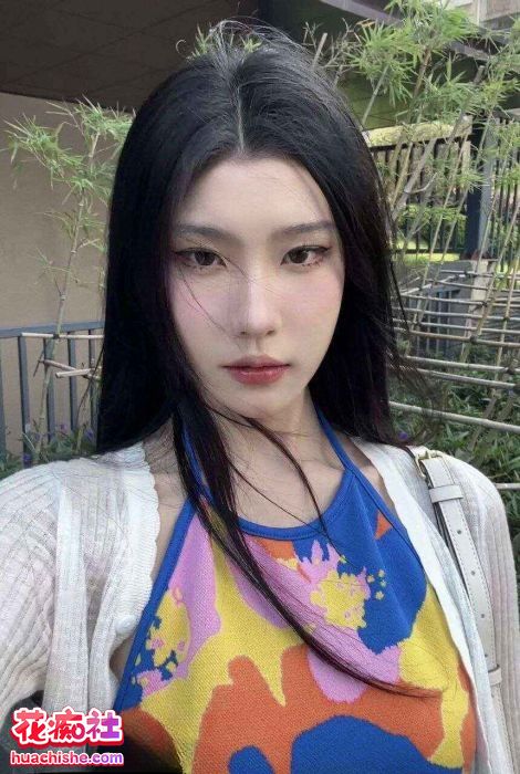 胆胆 露脸私拍自舔福利合集精彩截图13