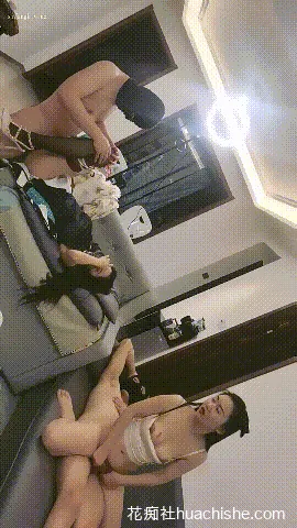 双女同笼 左拥右抱轮流上场精彩截图10