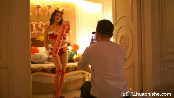 筱慧女神 104套写真+摄影师果哥视频精彩截图03