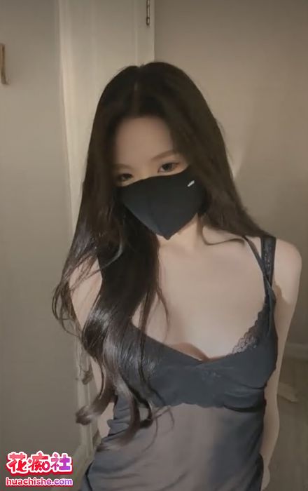 2024超美女神宝儿 8场大尺度门票秀精彩截图09