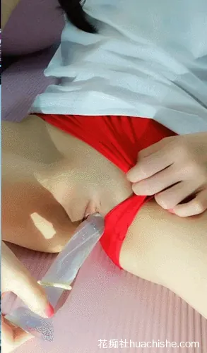 皮皮娘 调教啪啪付费定制合集精彩截图04
