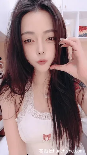 再睡五分钟 黑丝美穴自慰直播合集精彩截图12