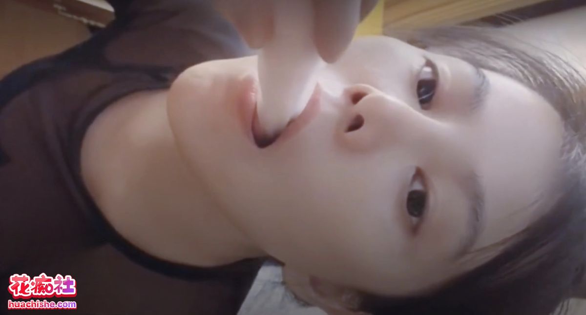 台湾SWAG女模fetishbody 视频精彩截图04