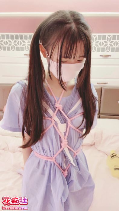 皮皮娘 调教啪啪付费定制合集精彩截图08