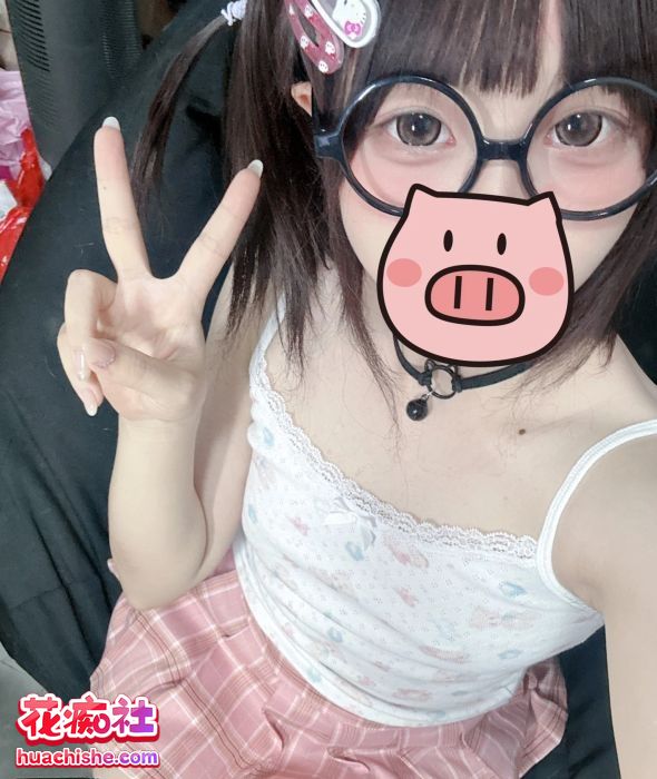 小鱼罐头/香蕉不呐呐 露脸视频精彩截图08