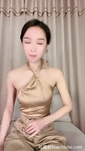 白云甜 黑丝美腿自慰诱惑直播精彩截图01