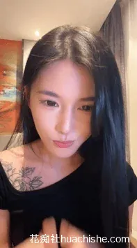 爱岛管子 全裸扣穴跳蛋自慰合集精彩截图12