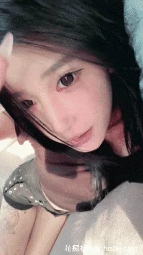 爱岛管子 全裸扣穴跳蛋自慰合集精彩截图16