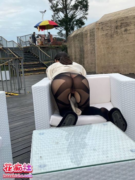 哪吒爱露出Nezha696900 各种露出精彩截图01