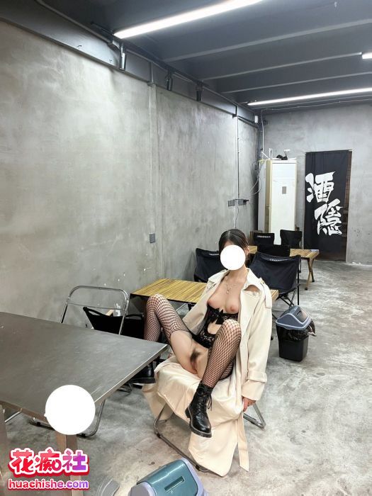 哪吒爱露出Nezha696900 各种露出精彩截图14
