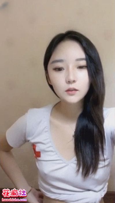 阿柯妹妹 一字马倒立裸舞自慰精彩截图07