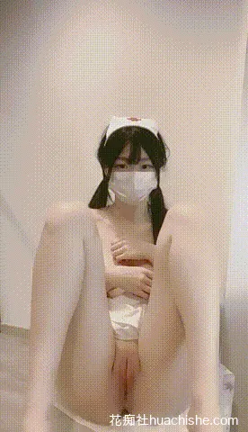 菠萝果酱 超粉双马尾校花大秀精彩截图09