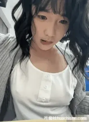 lucy2027 宿舍教室偷偷自慰直播精彩截图08