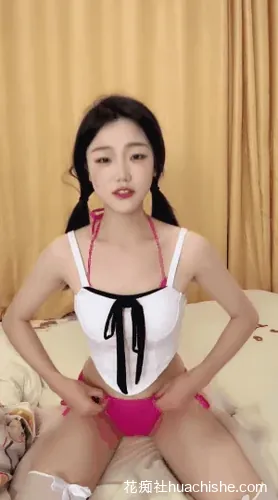 葡萄小野猫 美女调教颜射口爆精彩截图01