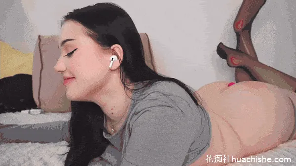 神级肥臀高颜值小姐姐Scarletshadow 直播精彩截图10