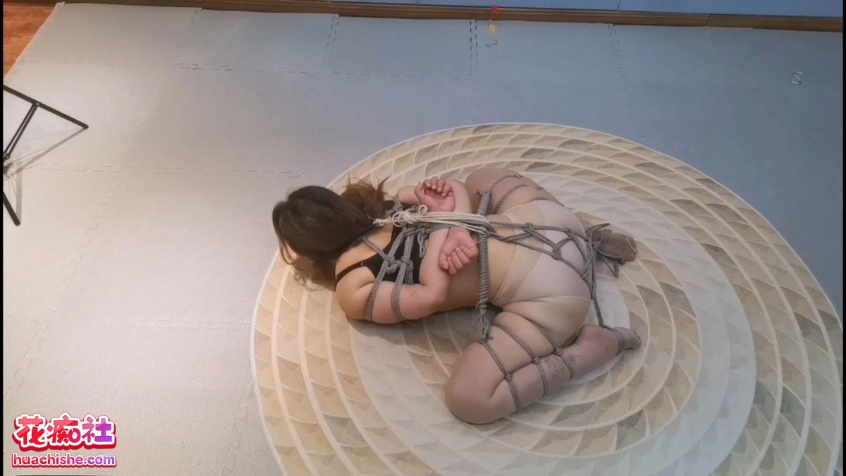 飞天原创 绳艺捆绑SM调教精彩截图01