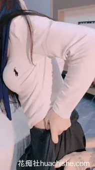 倾国倾城 极品嫩妹少妇多人无套乱交群P精彩截图09