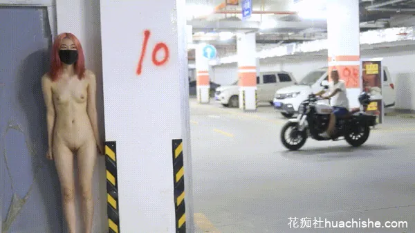 濑濑 各种户外大胆露出+酒店3p啪啪精彩截图13