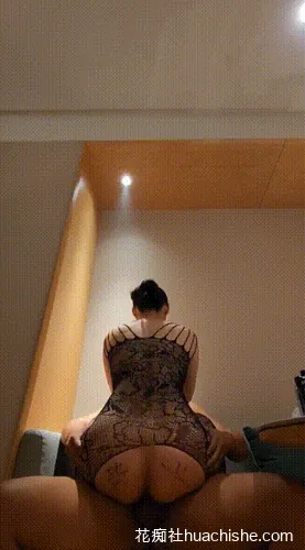 青火 极品人妻啪啪口交圣水调教精彩截图09