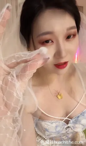 小麦S 调教性感荷官/兔女郎/学妹/洛丽塔/女秘书等视频精彩截图07