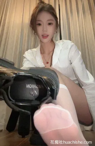 车模尹s 重度鞭打等调教视频精彩截图07
