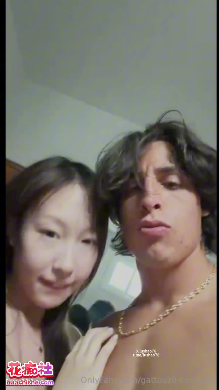 张颂佳慧zsjhzsjh和Gattouz0打桩啪啪精彩截图12
