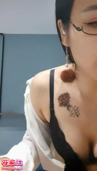 最强极品按摩女技师 按摩榨精服务诱精彩截图10