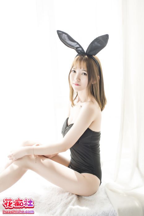 momo桃桃 制服合集43部+写真精彩截图02