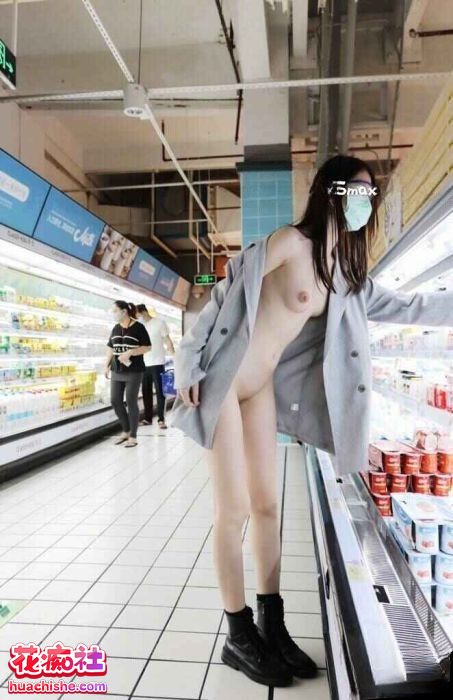 Smaxskin 各种人前露出3P啪啪精彩截图11